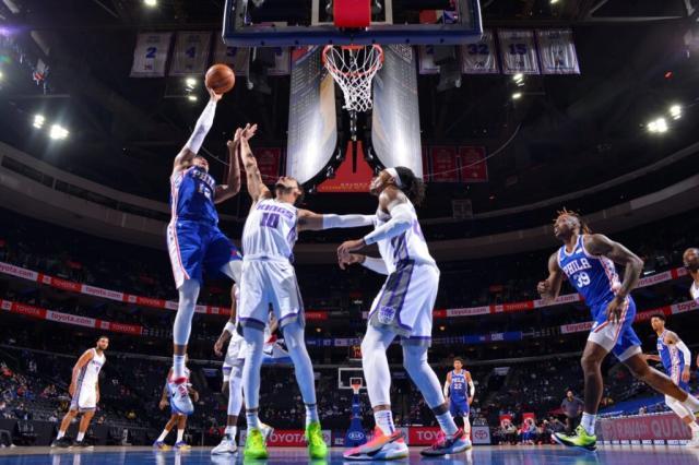 PG电子中国官网-双核缺阵难挡76人脚步 艰难赛程成为费城全新挑战