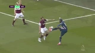 PG电子-【观察】手球规则有多复杂？英超官方也傻傻搞不清楚